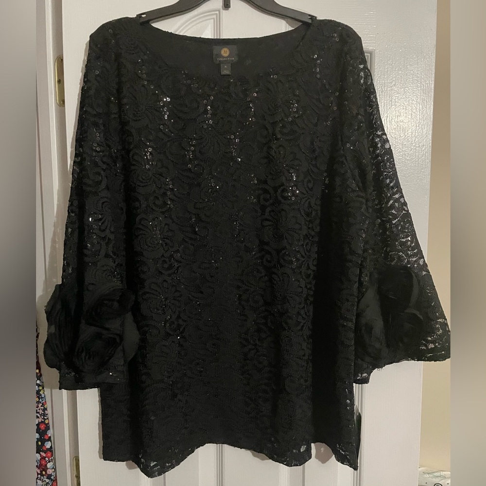 Womens JM collection dressy black top. Size XL. NWT